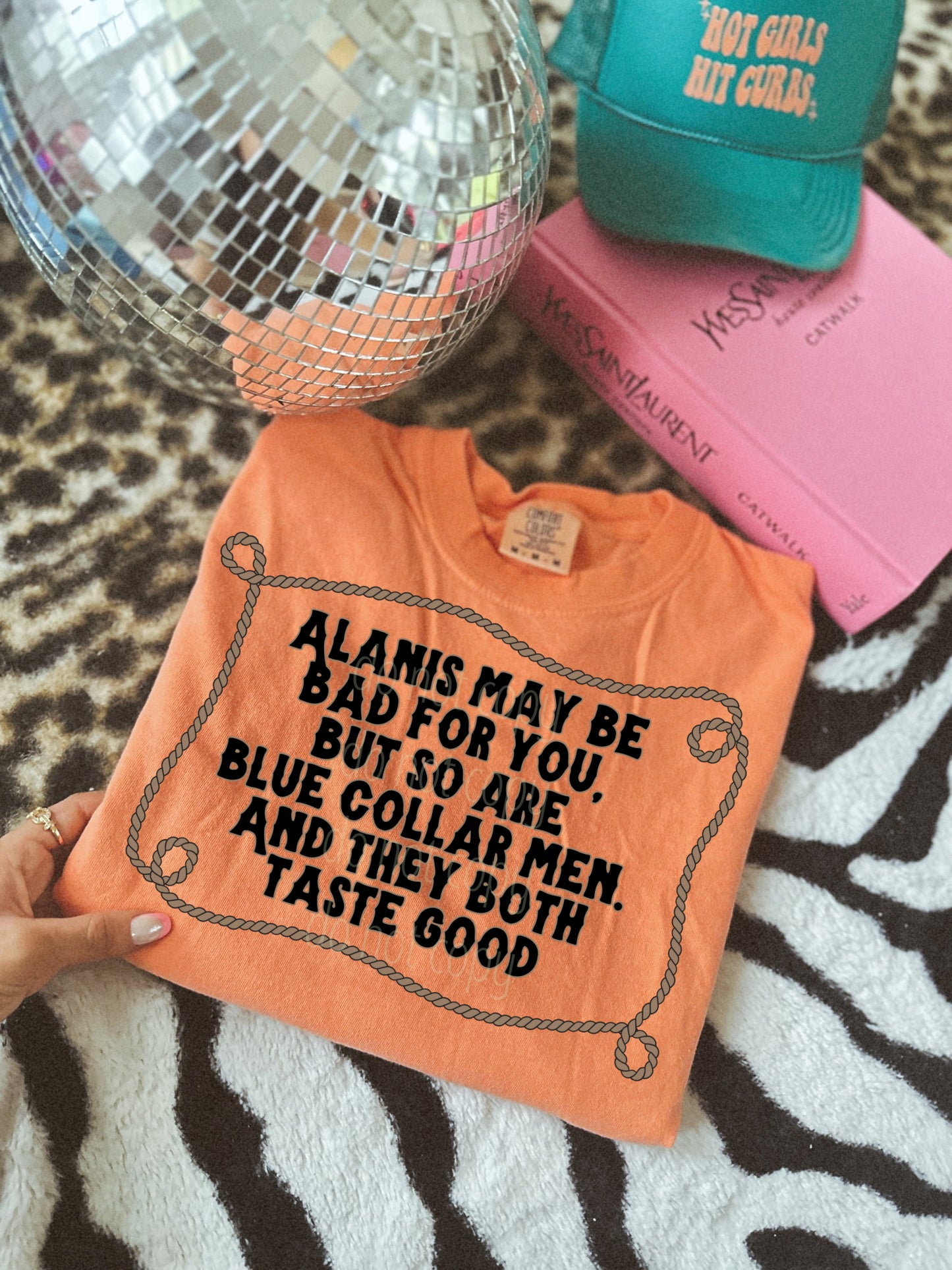 lanis & blue collar men